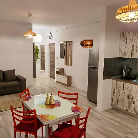 Sunshine Summer Apartment